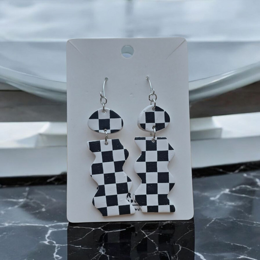 Abstract checkered Statement Dangles