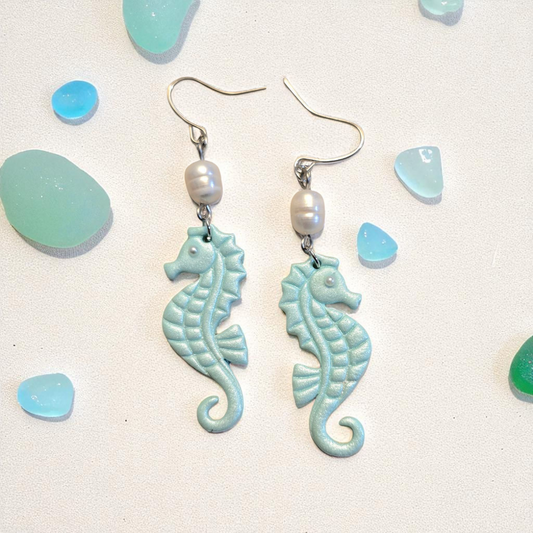 Shimmery Aqua Sea Horses